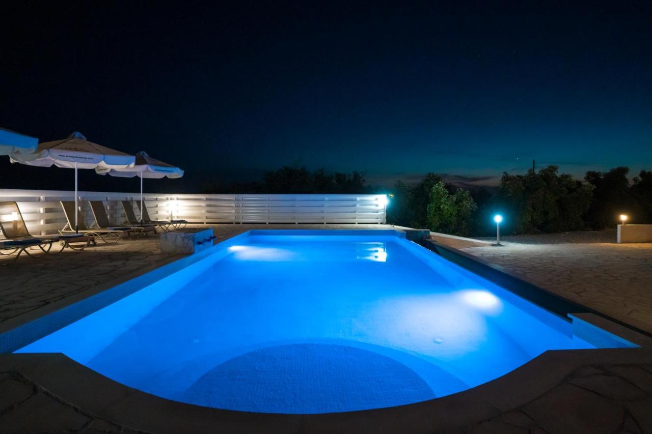 Oniros By Prestige Bookings Peyia Esterno foto