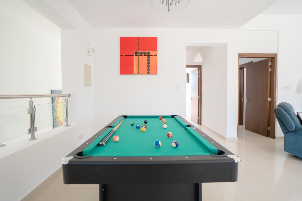 Oniros By Prestige Bookings Peyia Esterno foto