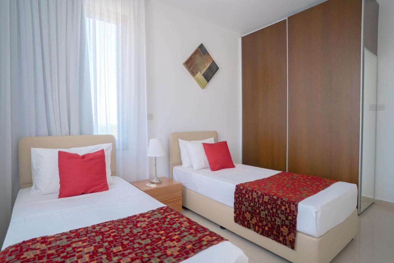 Oniros By Prestige Bookings Peyia Esterno foto