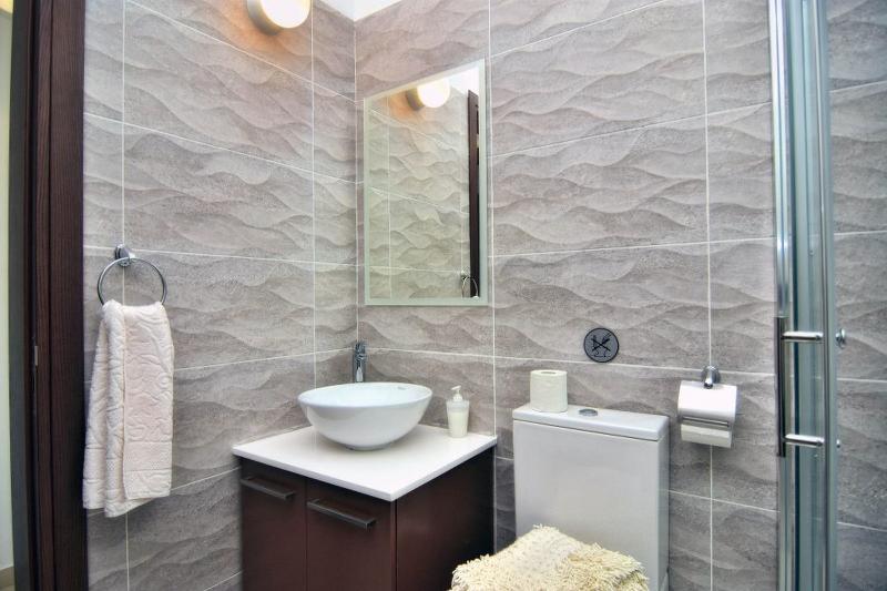 Oniros By Prestige Bookings Peyia Esterno foto